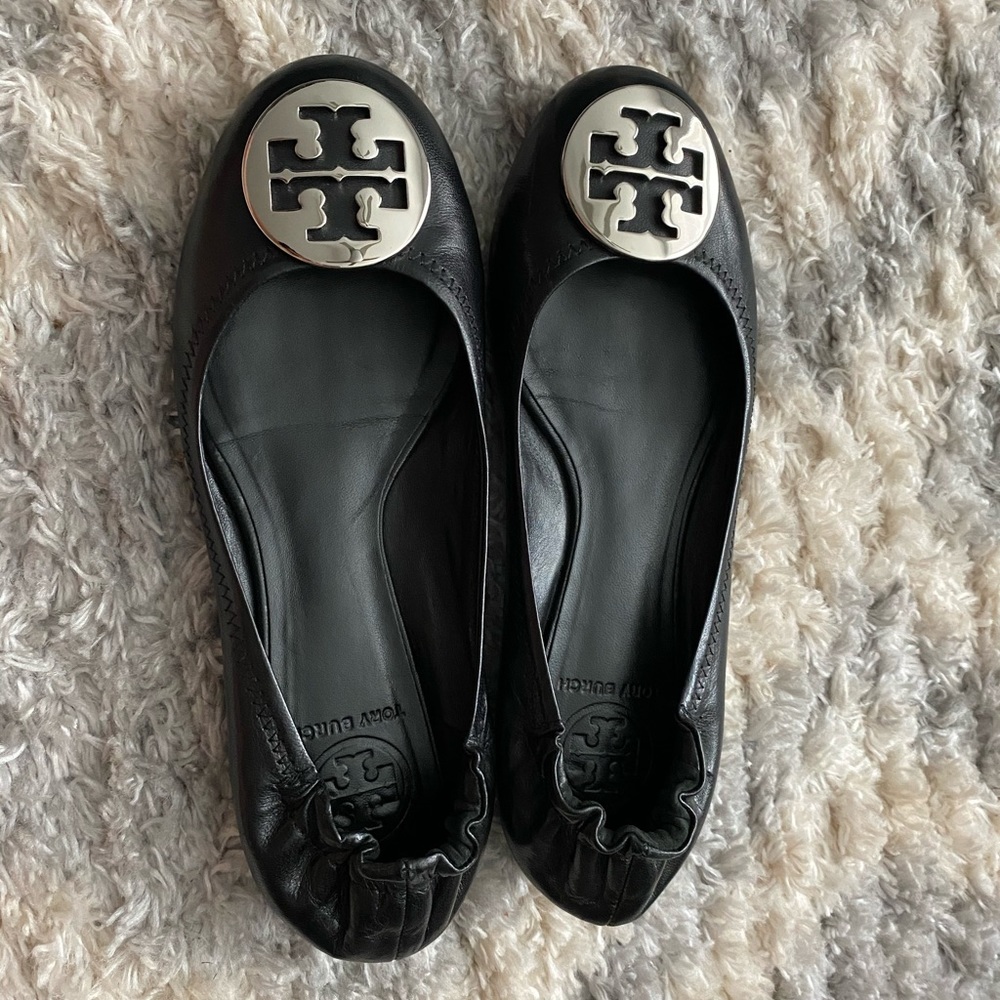 Adorable Tory Burch Flats